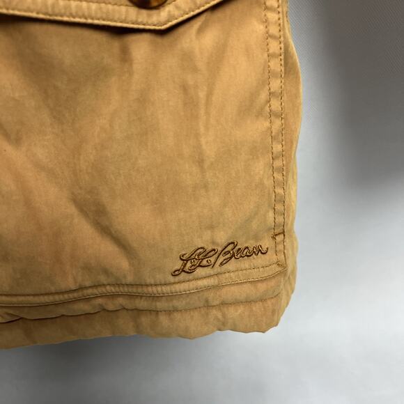 LL Bean Women’s Field Barn Jacket Size Medium Flannel Lined Chore Coat - Picture 3 of 10